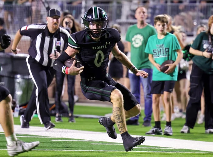 Prosper quarterback Nathan Tenbarge gets loose on a run duringa Texas high school football game.